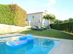 Quaint and Peaceful Barcelos Villa - 3 Bedrooms - Villa Mycenaean - Private Pool and Large Garden - North Portugal